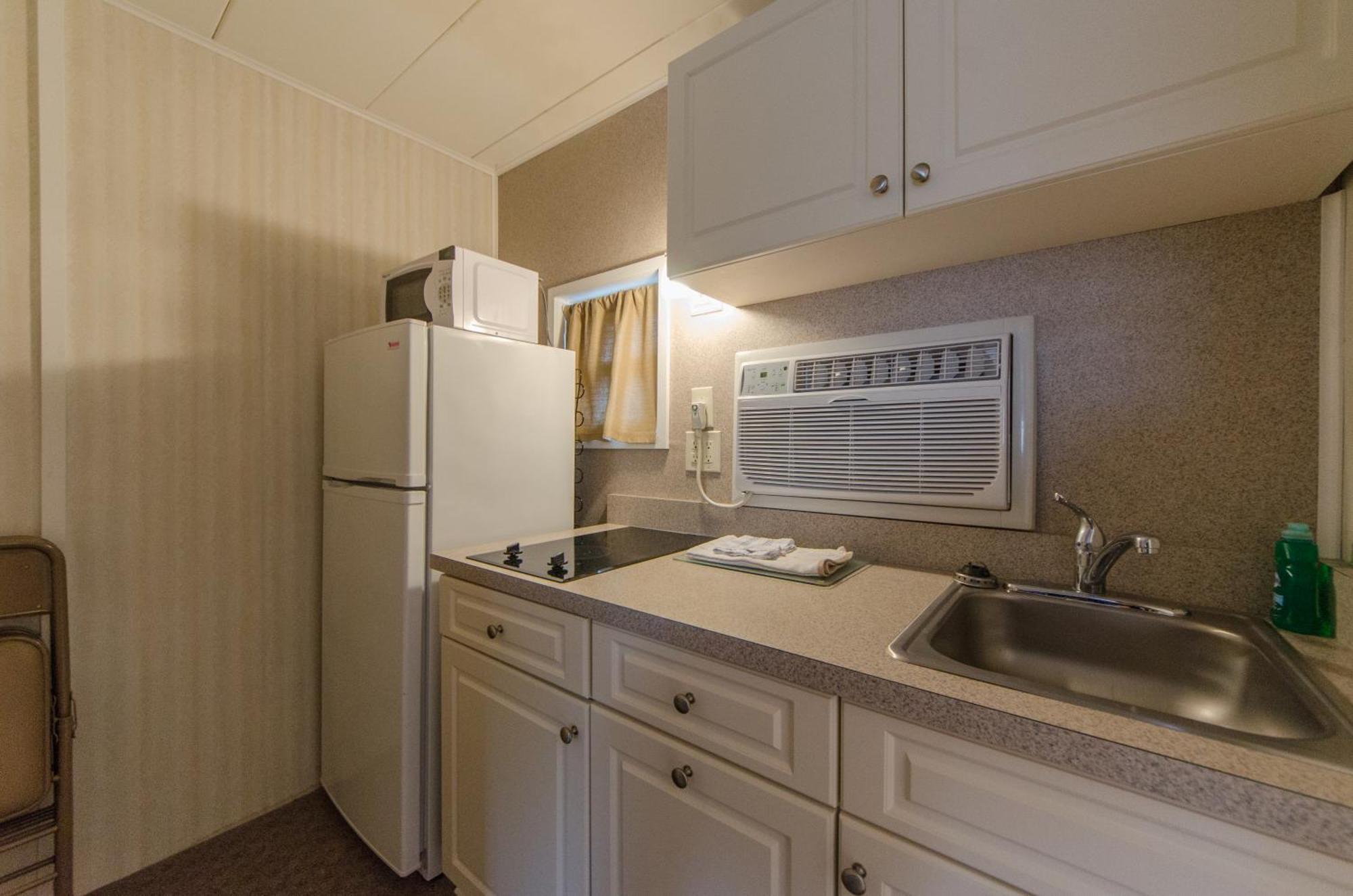 Lark Motel Stone Harbor
