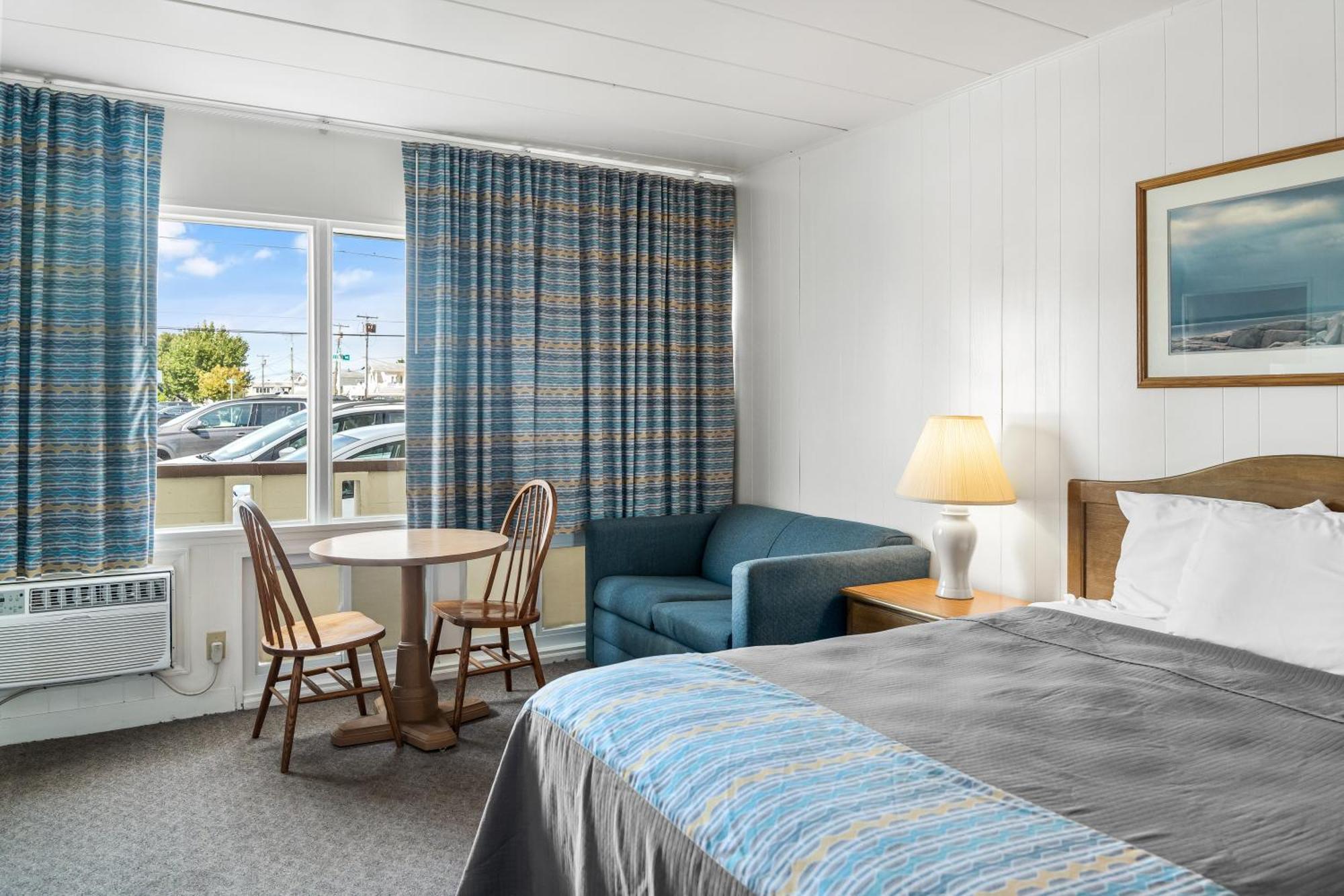 Lark Motel 3*
